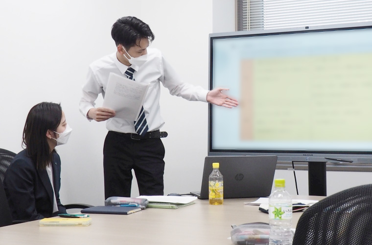 先輩紹介_小澤