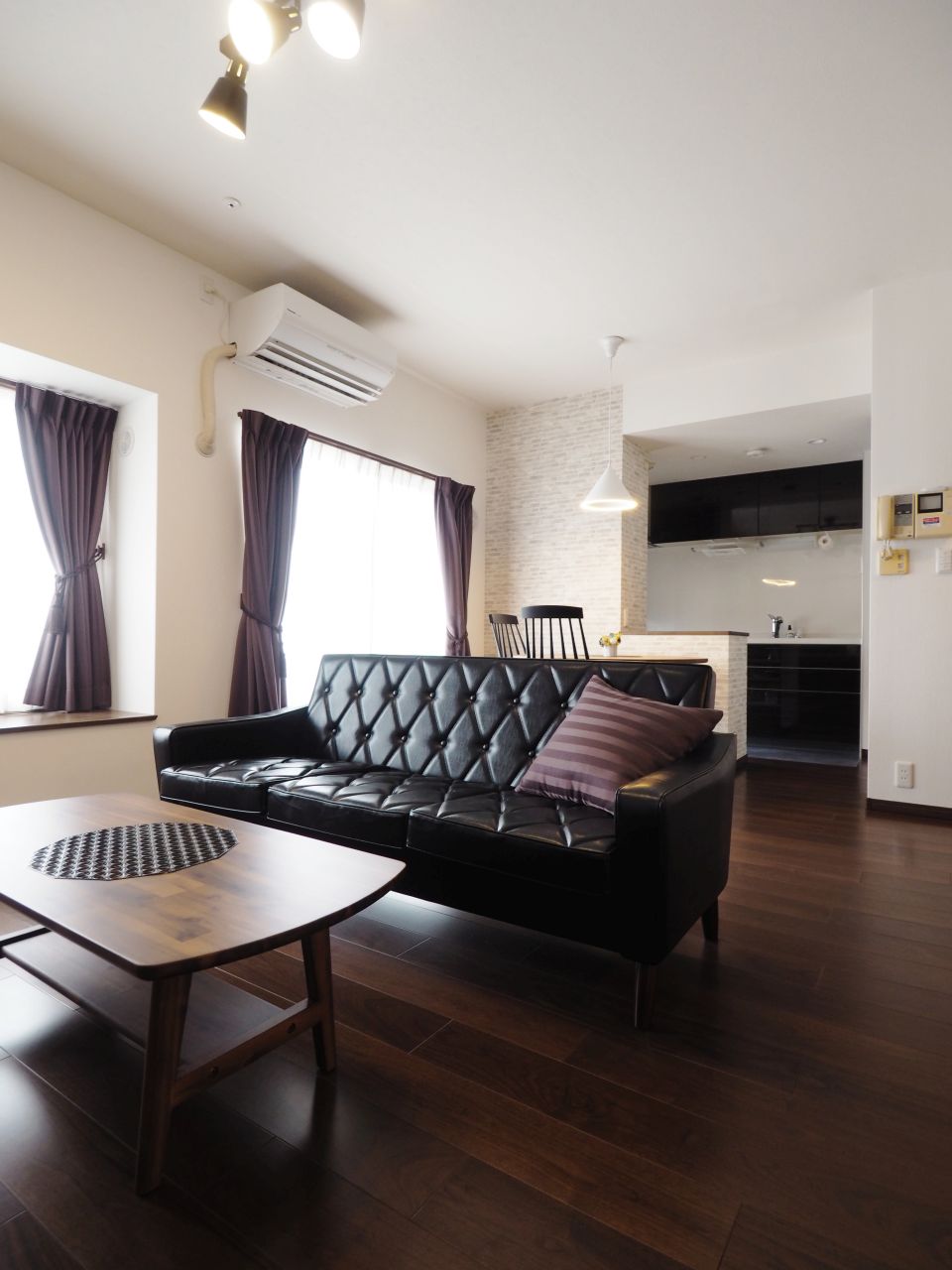 「シックな暮らし」を楽しむ、上質な大人空間。