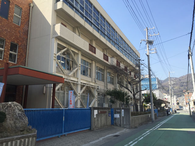 本山南小学校