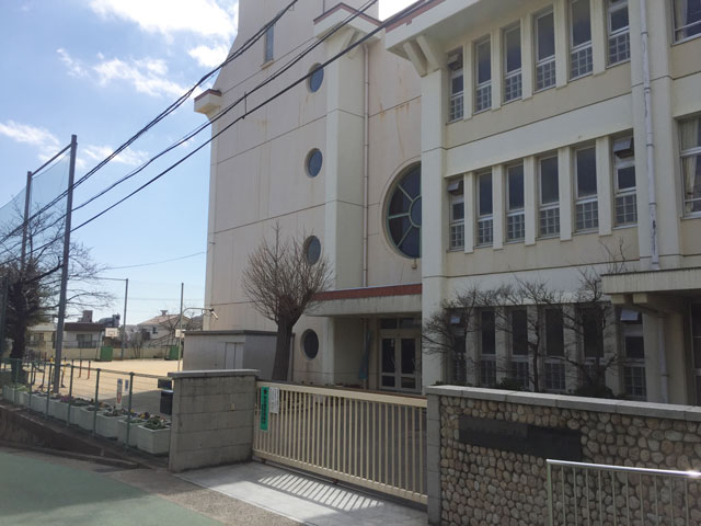 福住小学校