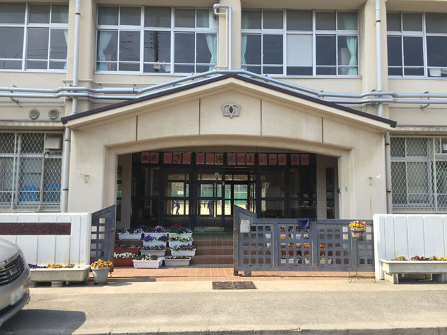 兵庫中学校