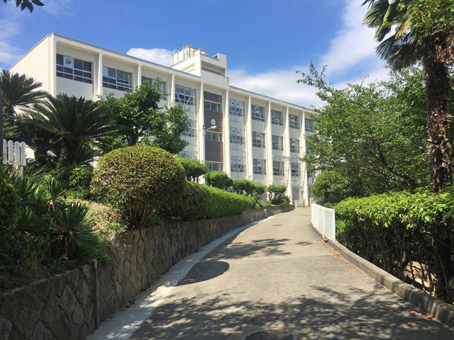 塩屋小学校