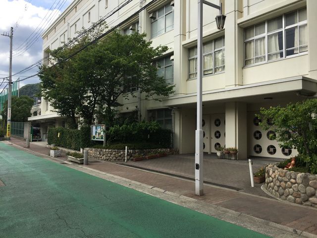 板宿小学校