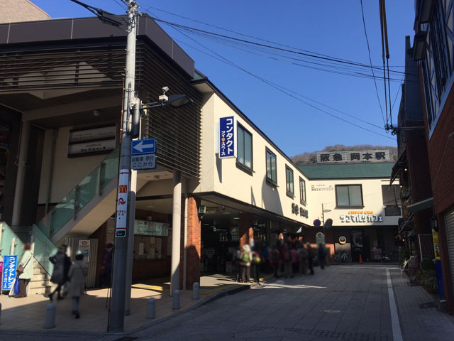阪急神戸線岡本駅