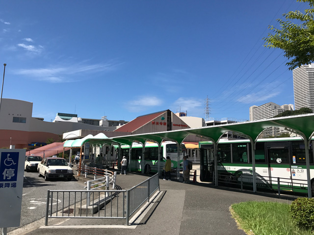 神戸市営地下鉄西神・山手線妙法寺駅